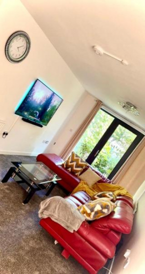 ARIEL LUXURY APARTMENT